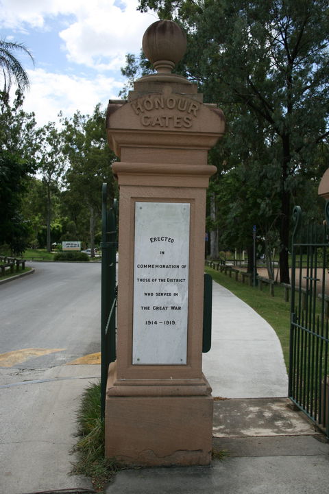 Kalinga Park Memorial - Tourism Townsville 2