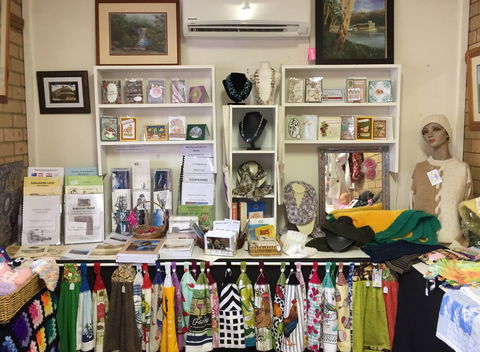 Mulwaree Arts Inc. - Tourism Townsville 0