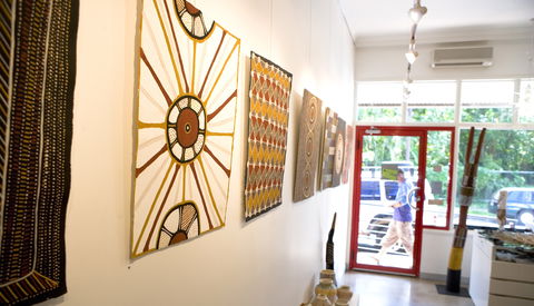 Tiwi Art Network - Tourism Townsville 0