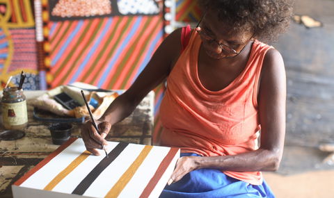 Tiwi Art Network - Tourism Townsville 1