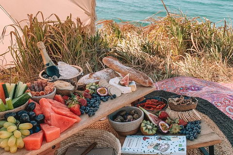 A Picnic In Byron Bay - Tourism Townsville 0