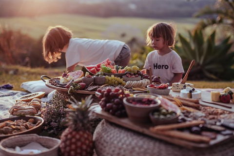 A Picnic In Byron Bay - Tourism Townsville 3