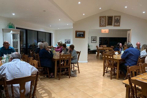 Norfolk Island Progressive Dinner To Island Homes - Tourism Townsville 3