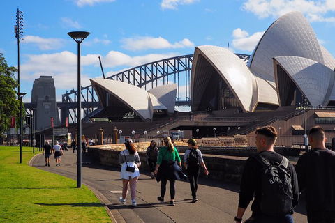 Quay People: Sydney Harbour Walking Tour With Coffee - Tourism Townsville 3