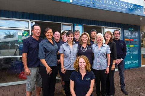 Norfolk Island Return Airport Transfers - Tourism Townsville 0