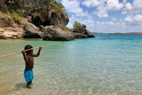 Crossing Country 5 Day Yolngu Homeland Tour - Tourism Townsville 4