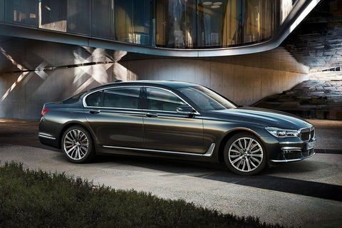 BMW Car Melbourne Airport To CBD - Tourism Townsville 0