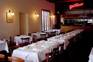 Da Vinci's Bistro - Tourism Townsville 0