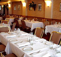 Lucattini's Restaurant - Tourism Townsville
