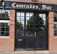 Comrades Bar - Tourism Townsville