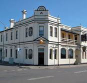 Alexander Hotel - Tourism Townsville