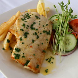 Trinity Beach Tavern - Tourism Townsville 2
