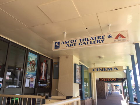 SALA 2020 Exhibition At The Ascot Community Exhibition Art Gallery. - Tourism Townsville 1
