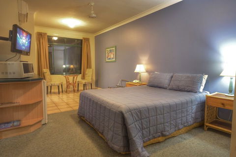 Grosvenor In Cairns - Tourism Townsville 7