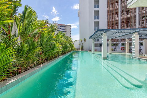 201 Lake Street Apartments - Tourism Townsville 0