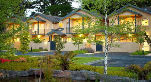 Falls Mountain Retreat - Tourism Townsville 1