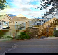Quest Trinity House - Tourism Townsville