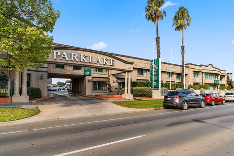 Quality Hotel Parklake Shepparton - Tourism Townsville 0