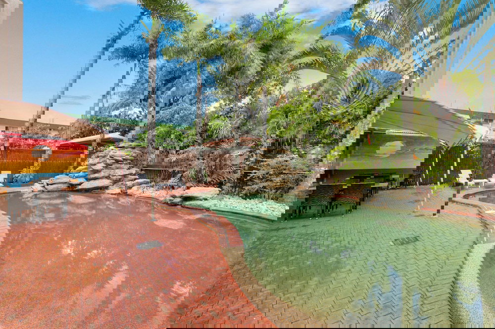 Cairns QLD Tourism Townsville