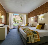 Alice in The Territory - Tourism Townsville