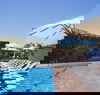 Four Seasons Hotel Sydney - Tourism Townsville