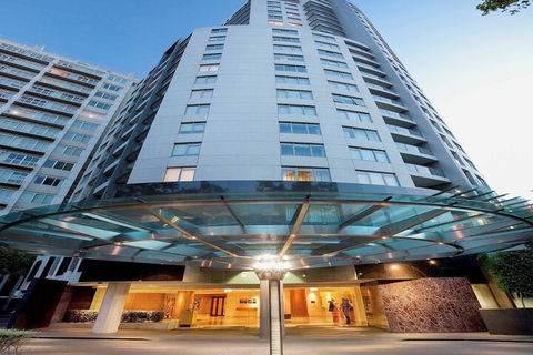 Quay West Suites Melbourne - Tourism Townsville 1