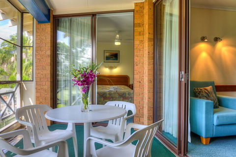 Vacation Village - Tourism Townsville 4