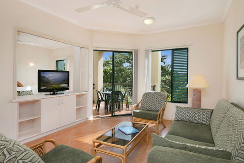 Tropic Towers Apartments - Tourism Townsville 5