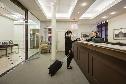 Quest Launceston Serviced Apartments - Tourism Townsville 3