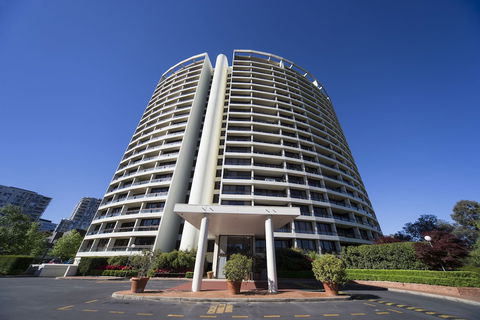 BreakFree Capital Tower - Tourism Townsville 3