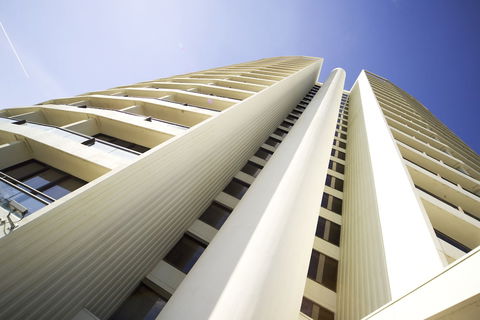 BreakFree Capital Tower - Tourism Townsville 1