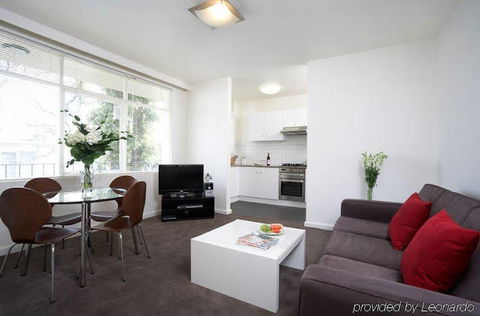 Caroline Serviced Apartments South Yarra - Tourism Townsville 1