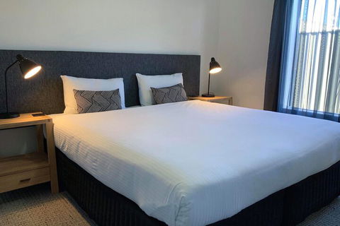 Quest Sale - Tourism Townsville 3