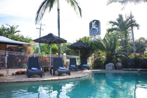 Lazy Lizard Motor Inn - Tourism Townsville 5