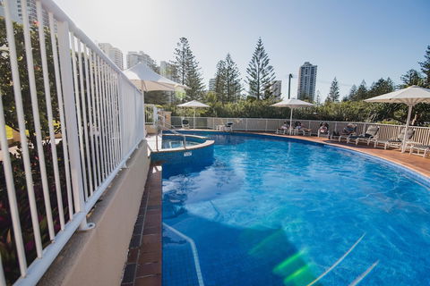 Xanadu Main Beach Resort - Tourism Townsville 5