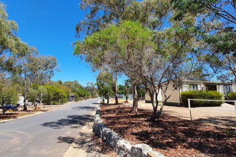 Capital Country Holiday Park - Tourism Townsville 3