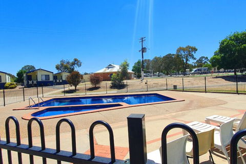 Capital Country Holiday Park - Tourism Townsville 5