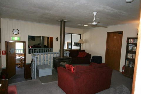 Sonnblick Lodge - Tourism Townsville 3