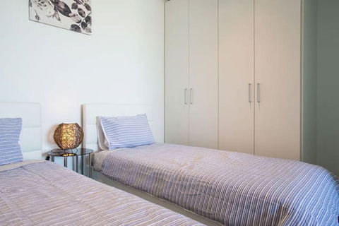 C3CBD Melbourne Apartment - Tourism Townsville 5