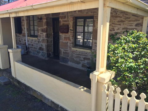 Lavender Cottage B & B - Tourism Townsville 3