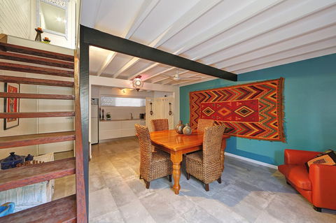 ZEN Beach Retreat - Tourism Townsville 3