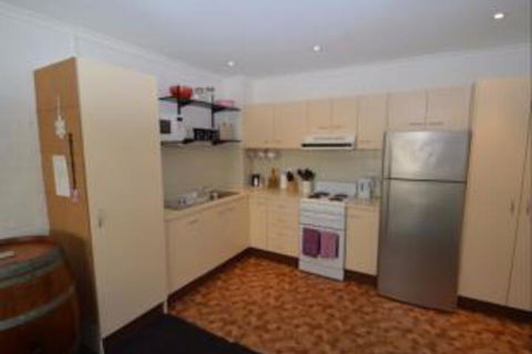 Kirwan Apartments 9 - Tourism Townsville 0