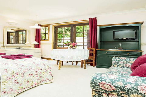 Kalimna Spa Room - Tourism Townsville 4