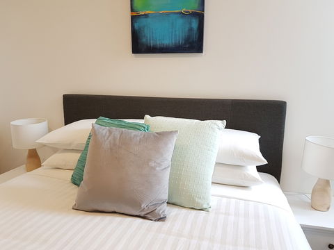 Beau Monde Apartments Newcastle - Horizon Newcastle Beach - Tourism Townsville 1