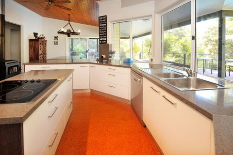 Sapphire Beach Acreage - Tourism Townsville 4