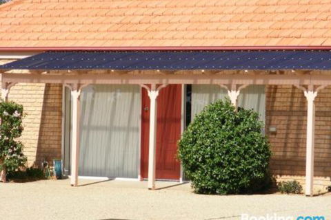 Fairways Bed & Breakfast At Jerilderie - Tourism Townsville 2