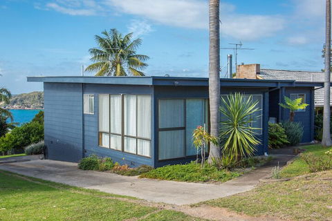 Pambula Family Beach House - Tourism Townsville 1
