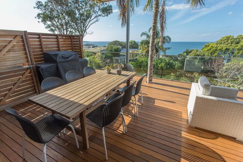 Pambula Family Beach House - Tourism Townsville 5