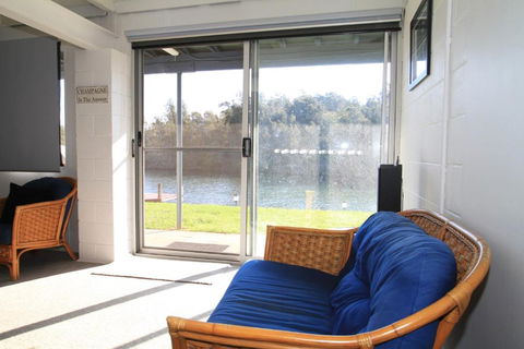 Lagoon Riverside Retreat - Tourism Townsville 6