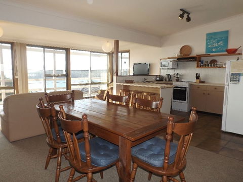Donaldsons At Pambula Beach - Tourism Townsville 0